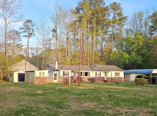 314 Lake Dr, Colonial Beach, VA