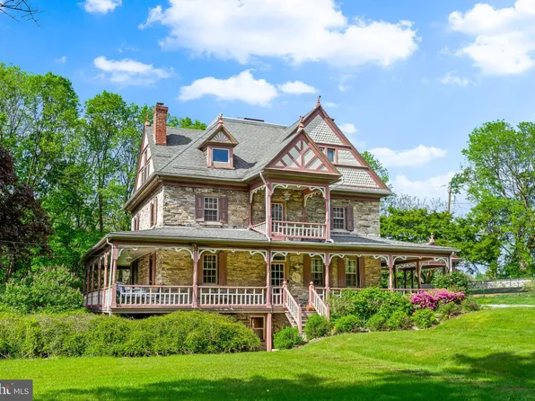 1260 Lumber St, Middletown, PA 17057