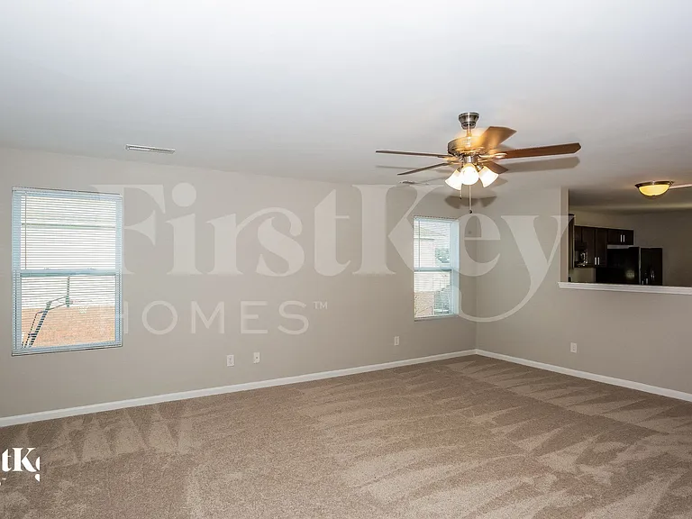 1990 Quill Ct — Photo 4