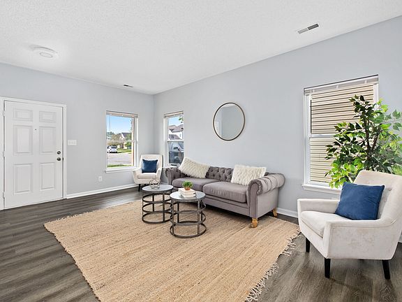 3rd image of 10828 Orchard Valley Way