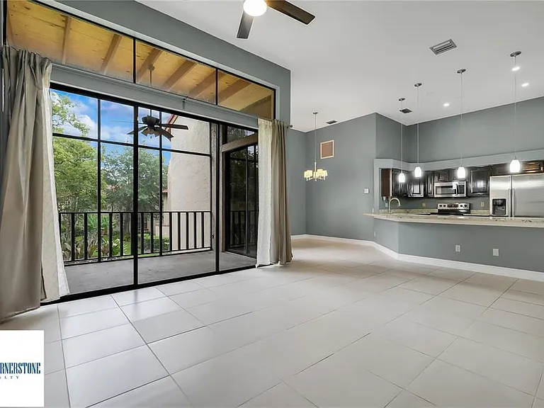 2935 Monaco Ct #23 — Photo 11