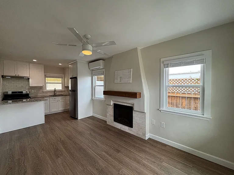 1225 Buenos Ave — Photo 4