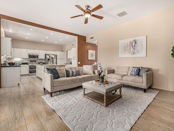 4th image of 15841 W HURON Drive