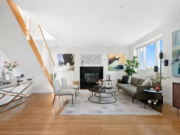 301 West 115th Street PH4C image 2 of 14