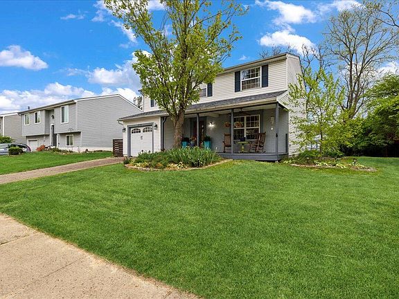 2nd image of 3776 Farm Brook Ln