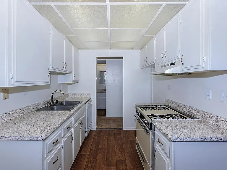 Cypress Pines Apartment Homes — Photo 19