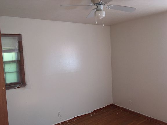 4th image of 4811 Aubrey Cir NW