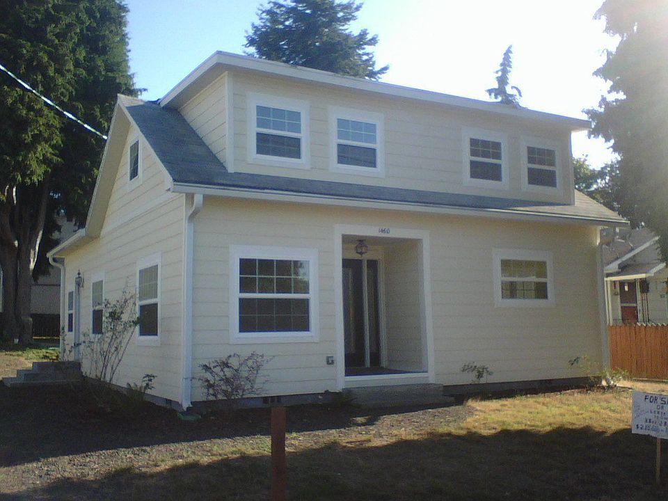 3 Bedroom, 2 Bath, Like New