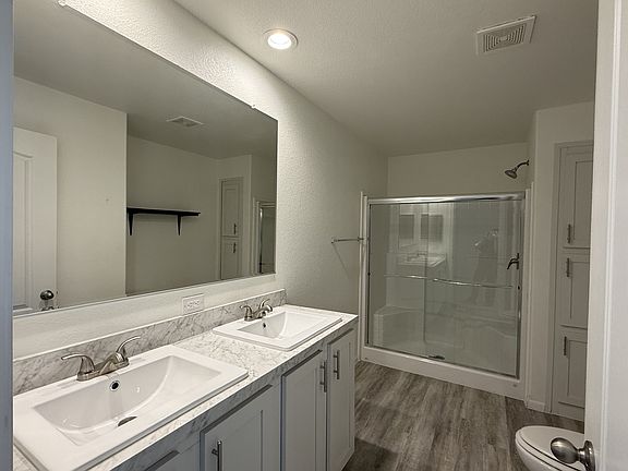 2nd image of 2000 S Apache Rd Lot 252