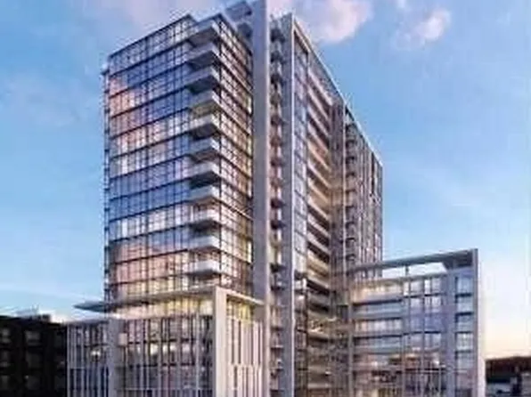 400 Adelaide St E, Toronto, ON