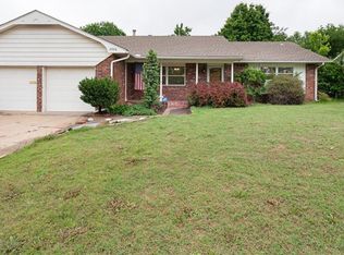 2000 Hardy Dr, Edmond, OK 73013