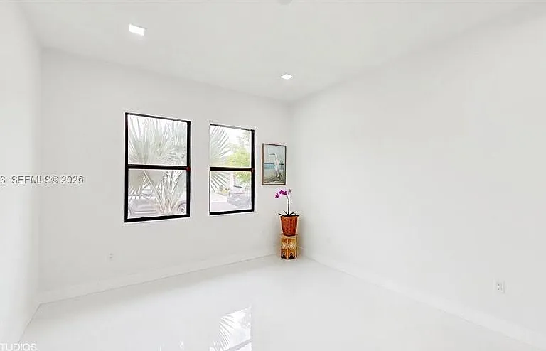 8350 Royal County Down Rd — Photo 14