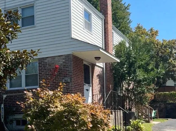 761 Hathaway Ln, Ardmore, PA 19003