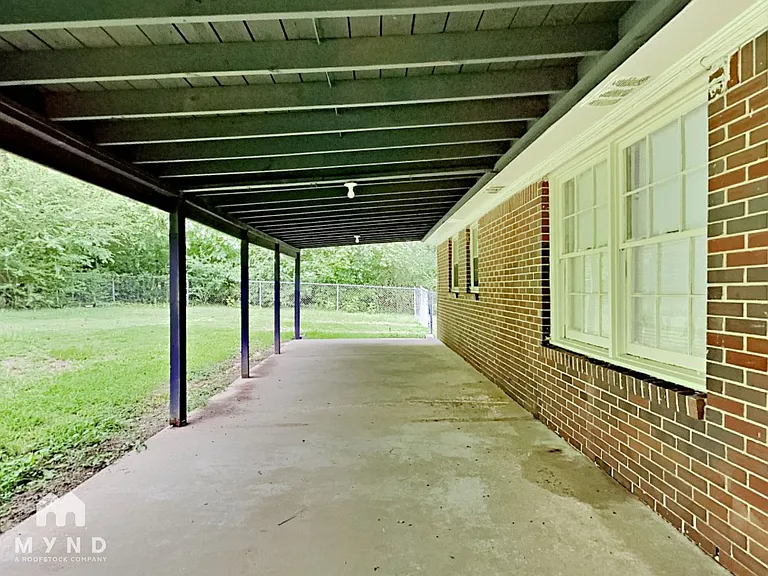108 Winnetka Way — Photo 15