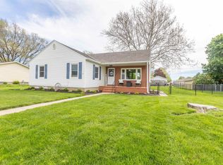 206 E St, Sergeant Bluff, IA 51054