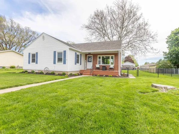 206 E St, Sergeant Bluff, IA 51054