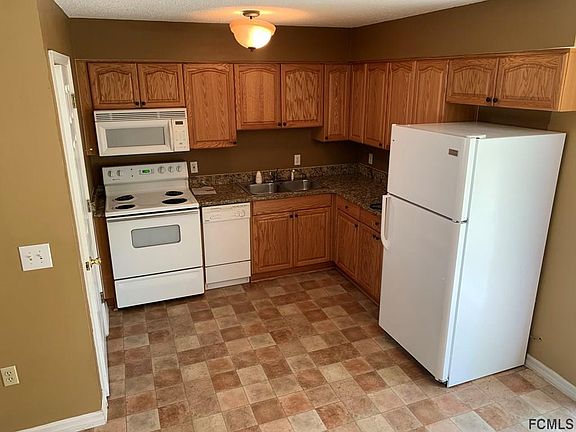 4th image of 26 Ponderosa Ln