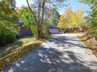 785 Rothmoor Dr NE, Concord, NC 28025