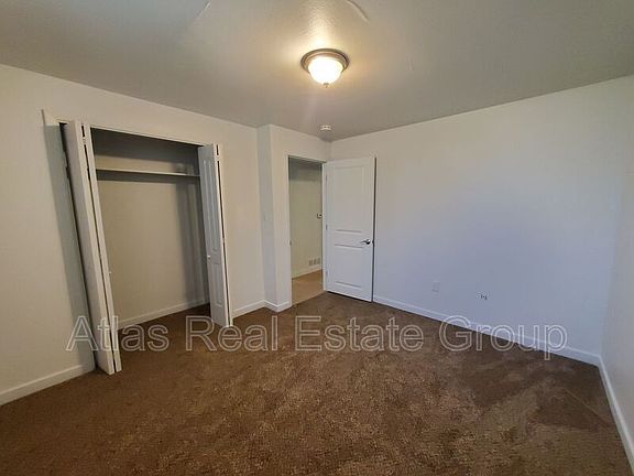 5th image of 2461-2463 E 18th St #2461-1/2