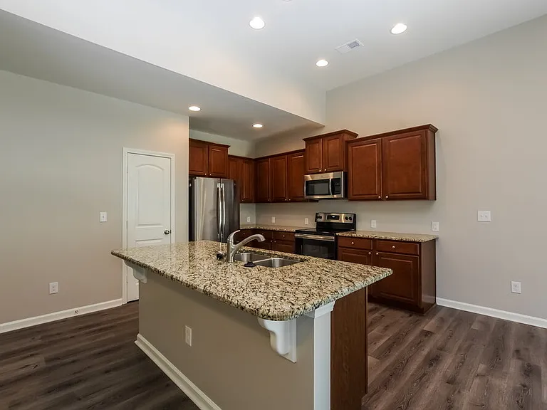 11125 Pond Valley Ct — Photo 7