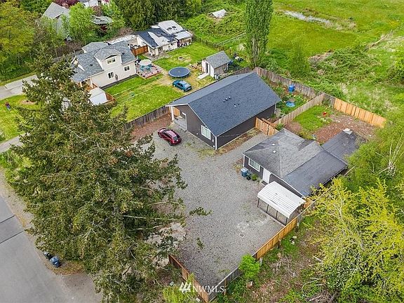 3rd image of 10307 22nd Ave E #E
