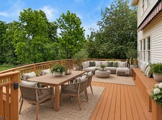 18 Montfort Dr, Montgomery Twp., NJ 08502