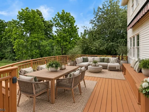 18 Montfort Dr, Montgomery Twp., NJ 08502
