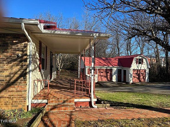 2nd image of 7443 Asheville Hwy