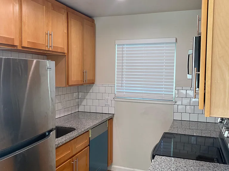 1592 Blossom Hill Rd #1 — Photo 3