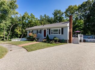 23 Thistledale Rd, Wakefield, MA 01880