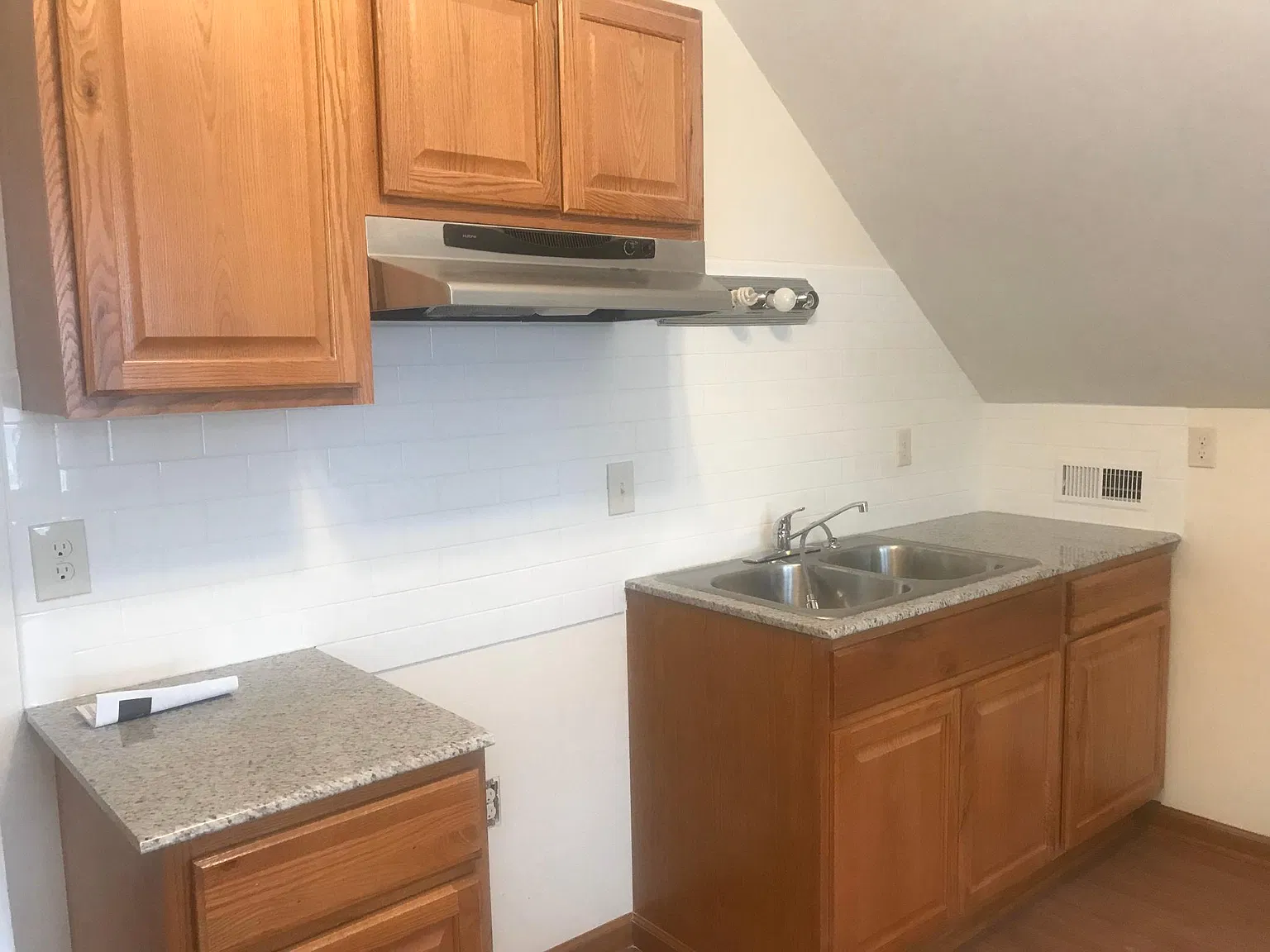 3750 Seneca St — Photo 4