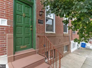 808 Moore St, Philadelphia, PA 19148