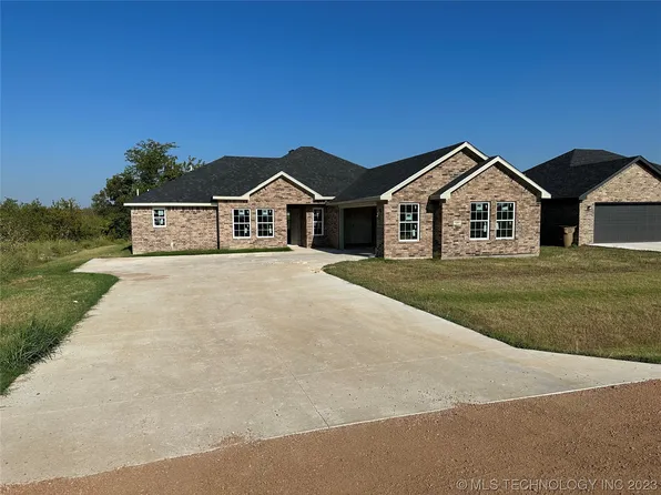 15961 Sunflower Ln, Madill, OK 73446