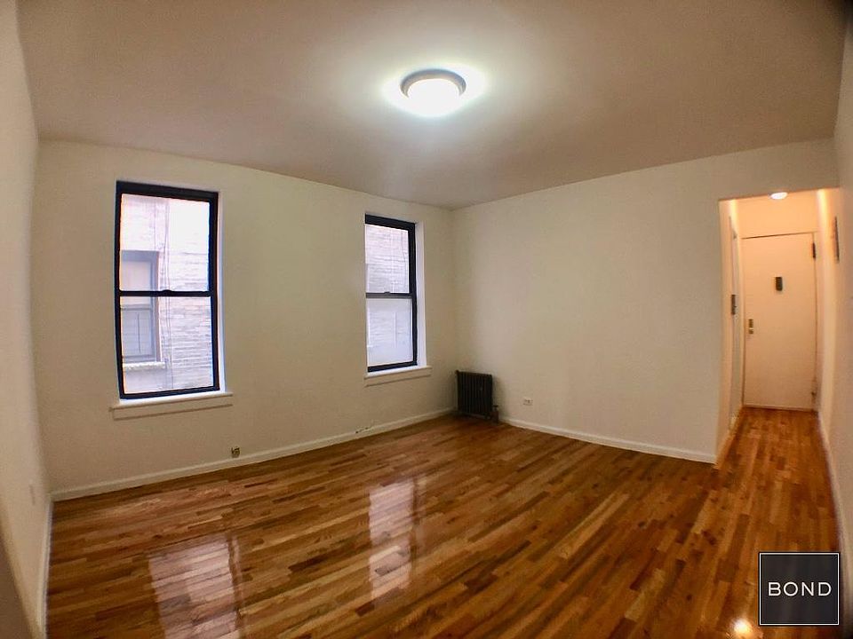 1st image of 61 Post Ave APT 25