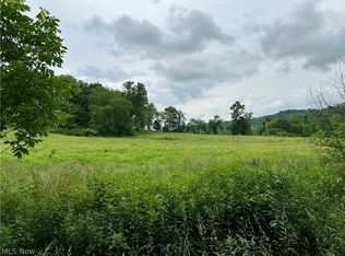 6058 Mackel Rd NE, Carrollton, OH 44615