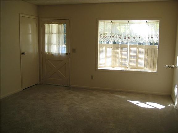 3rd image of 703 Woodlawn Dr