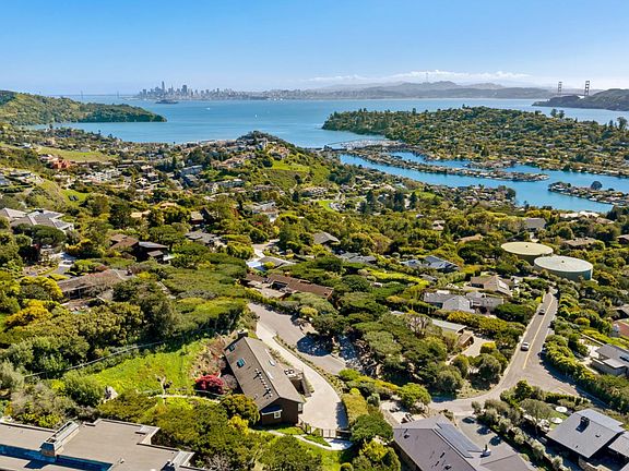 3rd image of 45 Mount Tiburon Road