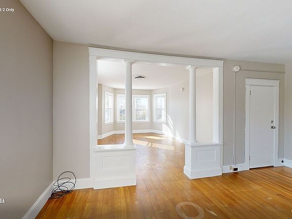 2nd image of 145 North St #4