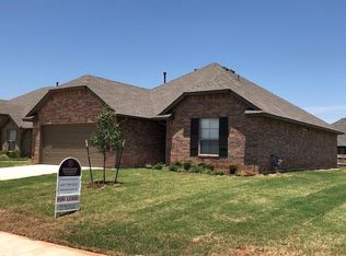 5503 Hidden Trail Ln, Warr Acres, OK 73132