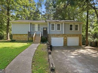 732 Harness Ct, Lithonia, GA 30058