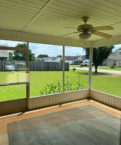 141 Millbrook Dr — Photo 17