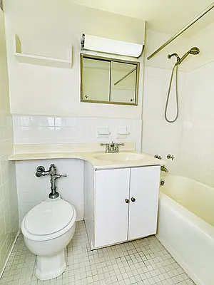 Rented by Corcoran | media 16