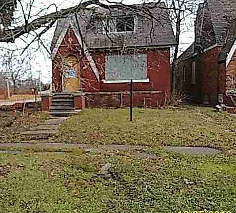 14946 Pinehurst