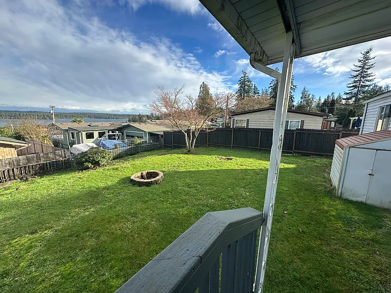 10012 Overlook Dr NW — Photo 10