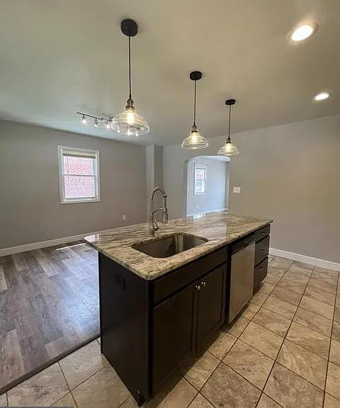 1646 Wadsworth Way — Photo 7