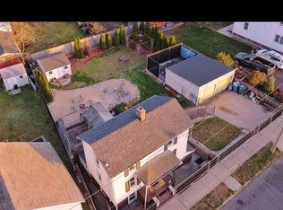 35 Edwards St, Hamden, CT 06517