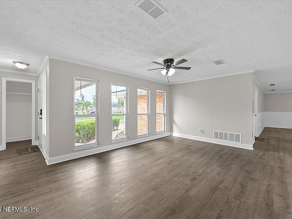 5th image of 5939 GUMWOOD Drive