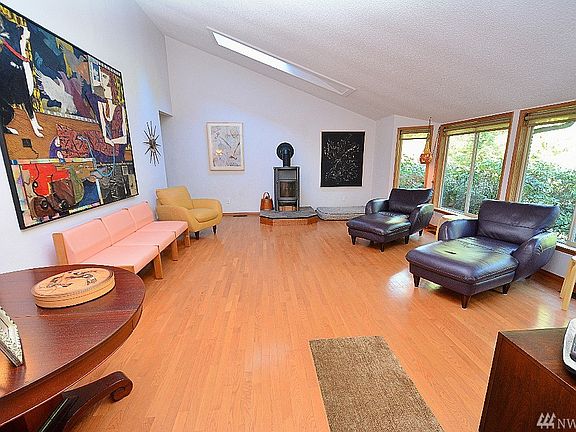 4th image of 5898 Kings End Pl SE