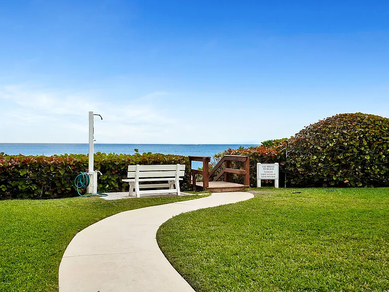 4200 N Ocean Dr #1-806 — Photo 41