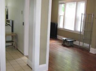 16 Pioneer St, Rochester, NY 14619